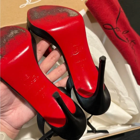 Christian Louboutin 100M Loubi Queen Sandal Nappa Leather - Picture 14 of 16